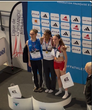 Odeline Lafontant, championne de France du 400m en salle!!!